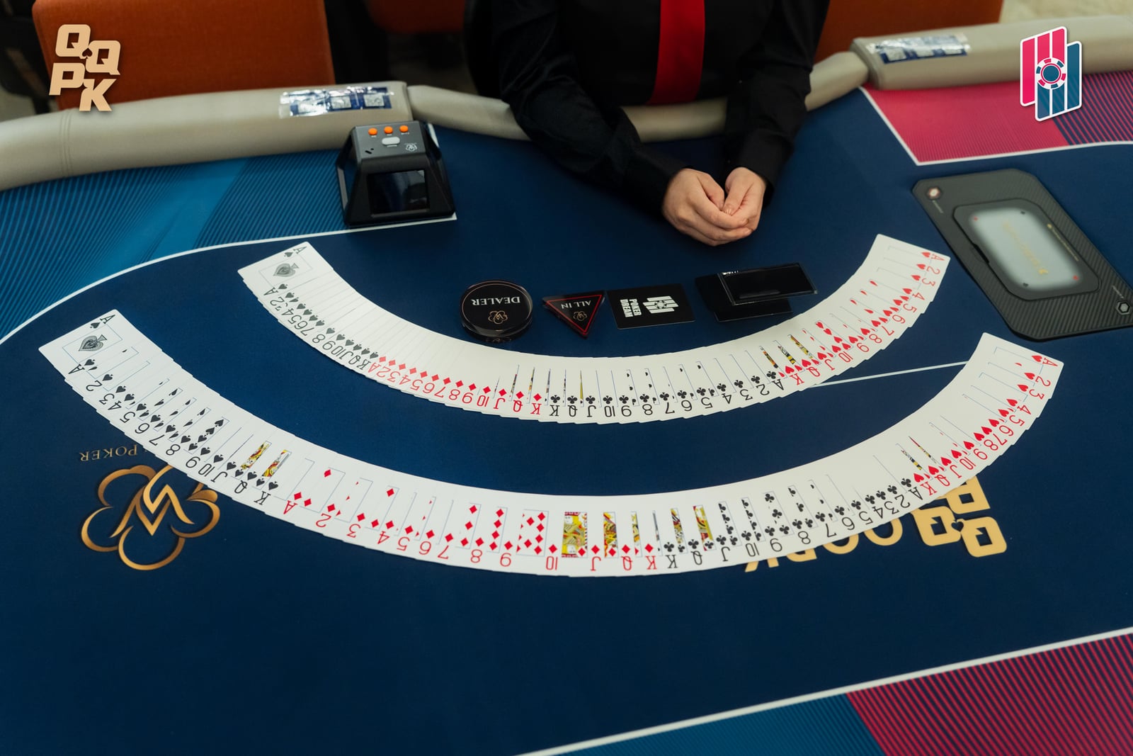 Cards in the Air for Main Event Flight A!