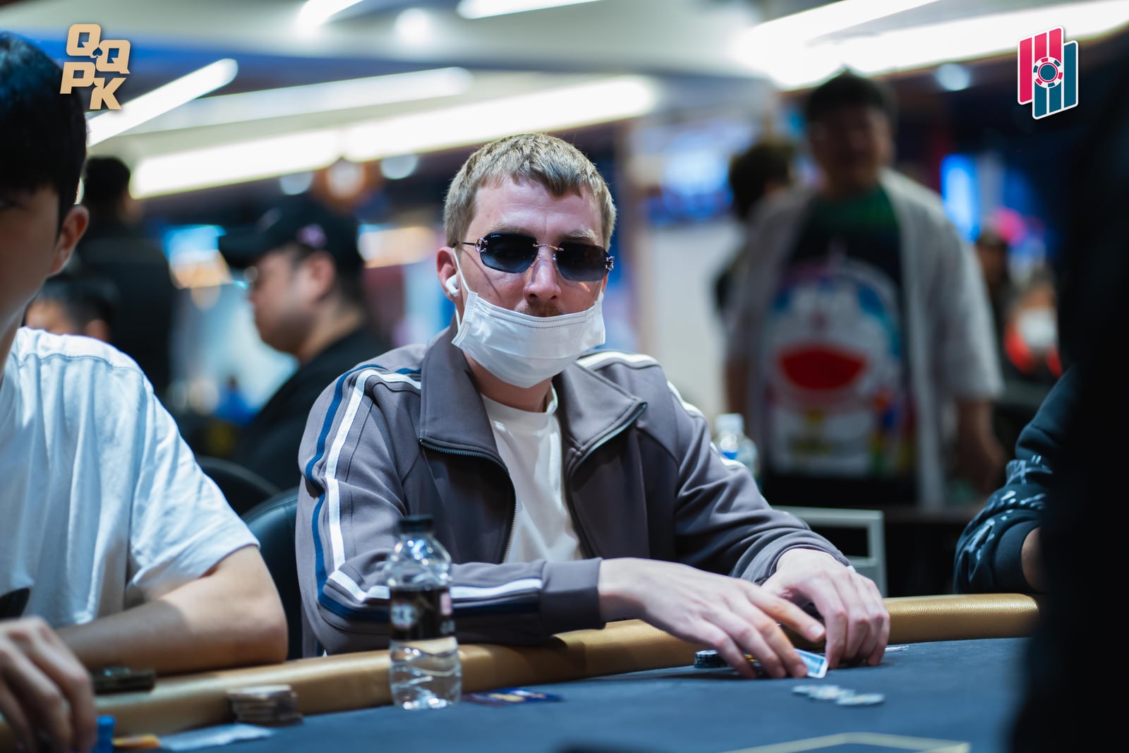 Brandvist Chips Up