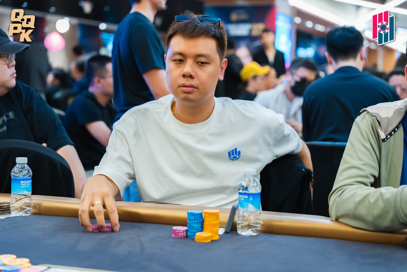 Chua Doesn't Catch His Overs and Busts Out