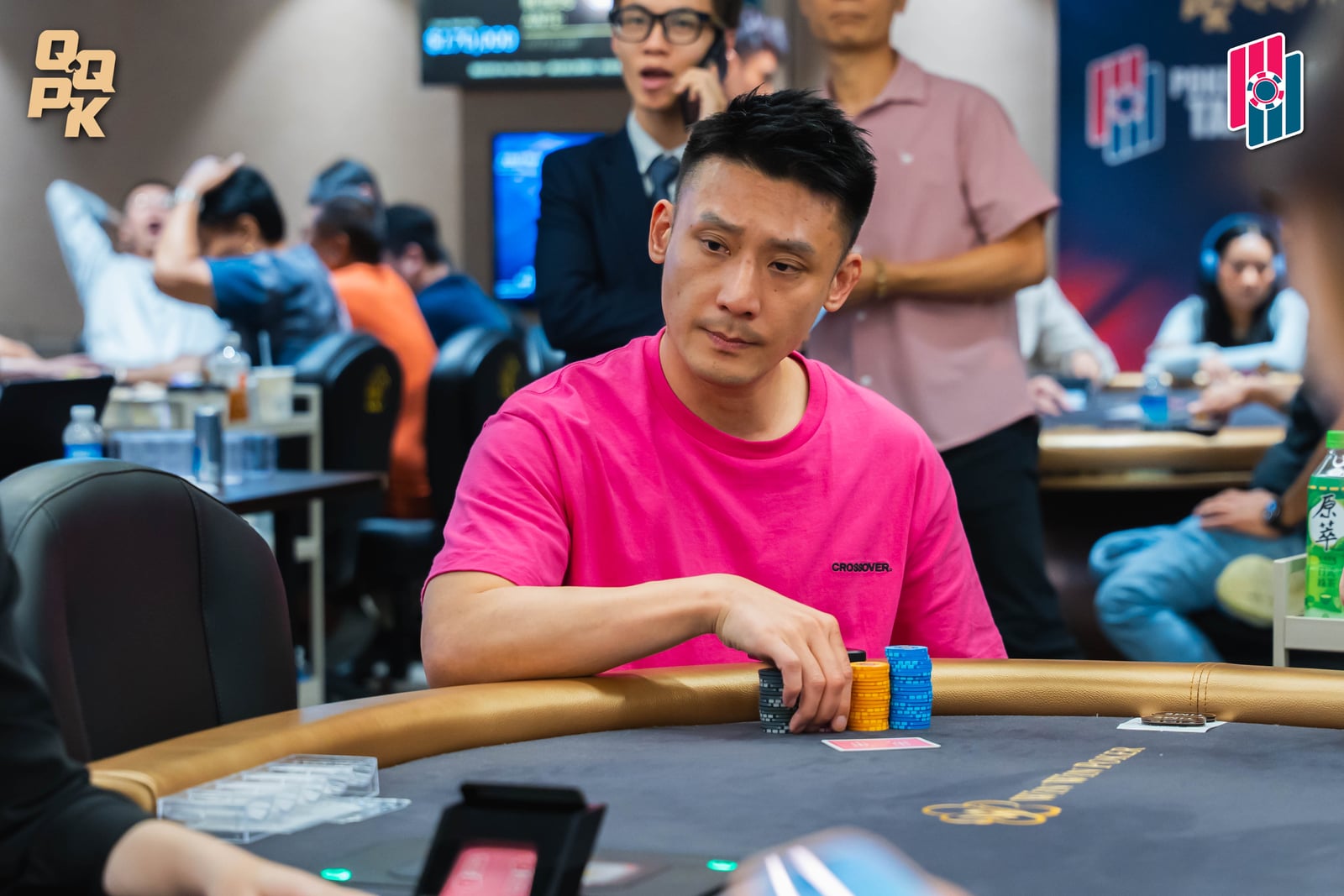 Chock Sniffs a Gutsy Bluff